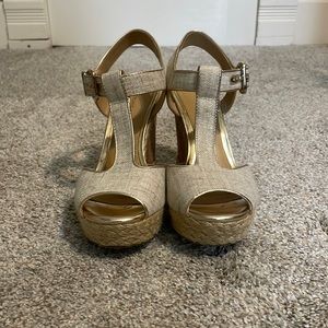 Antonio Melani gold wedges, size 9.5